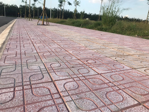 Mẫu gạch terrazzo 400x400 màu đỏ lát vỉa hè 2