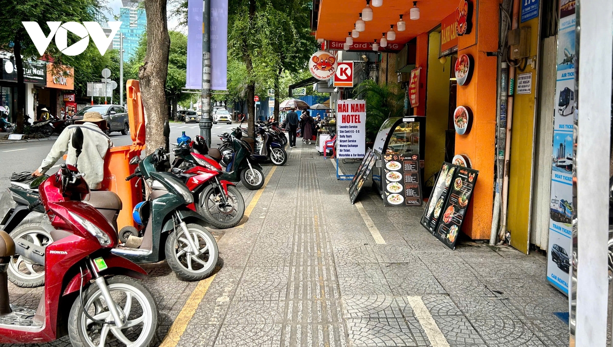 Mẫu gạch terrazzo 400x400 màu xám 3