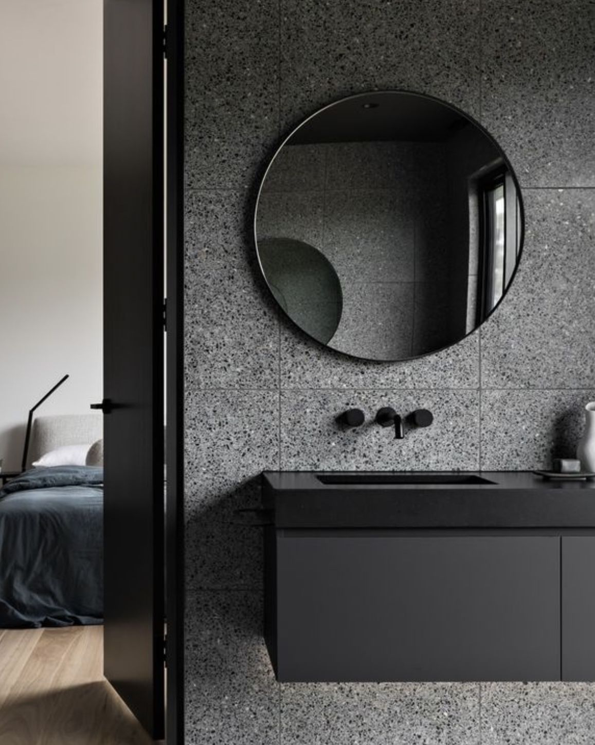 Gạch Terrazzo Màu Đen