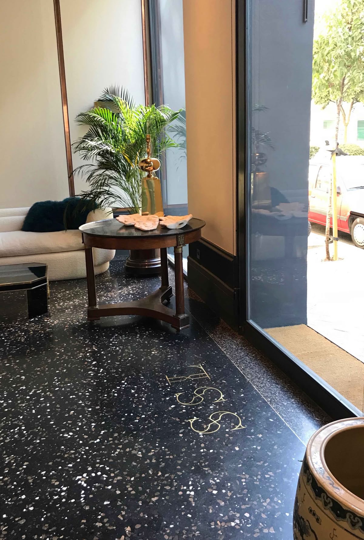 Gạch Terrazzo Màu Đen