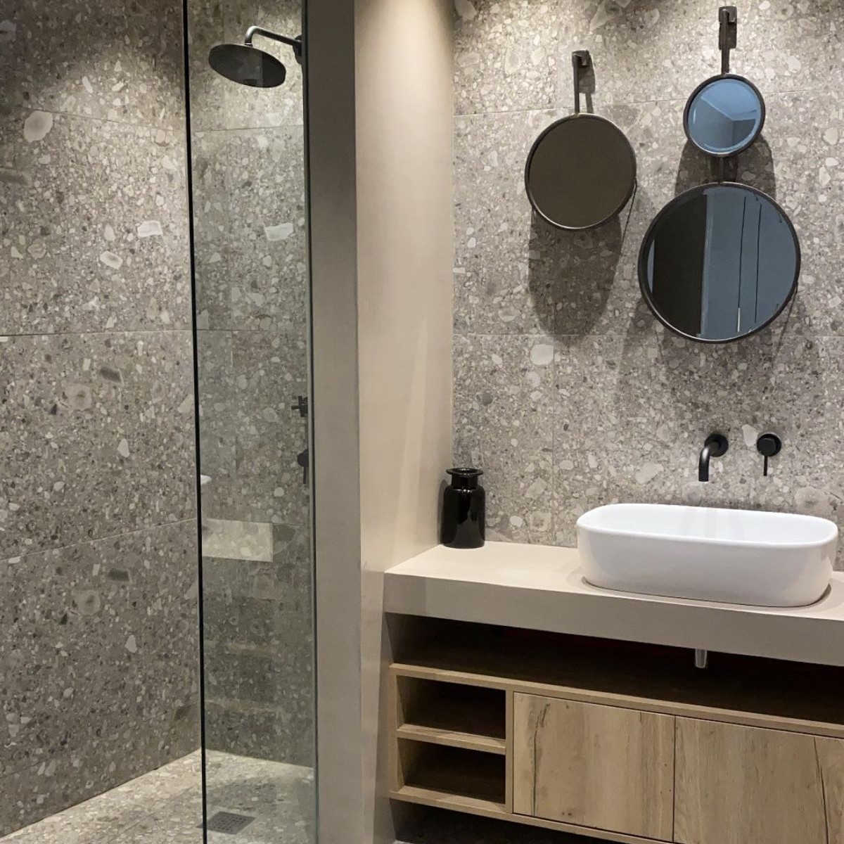 Mẫu gạch lát wc