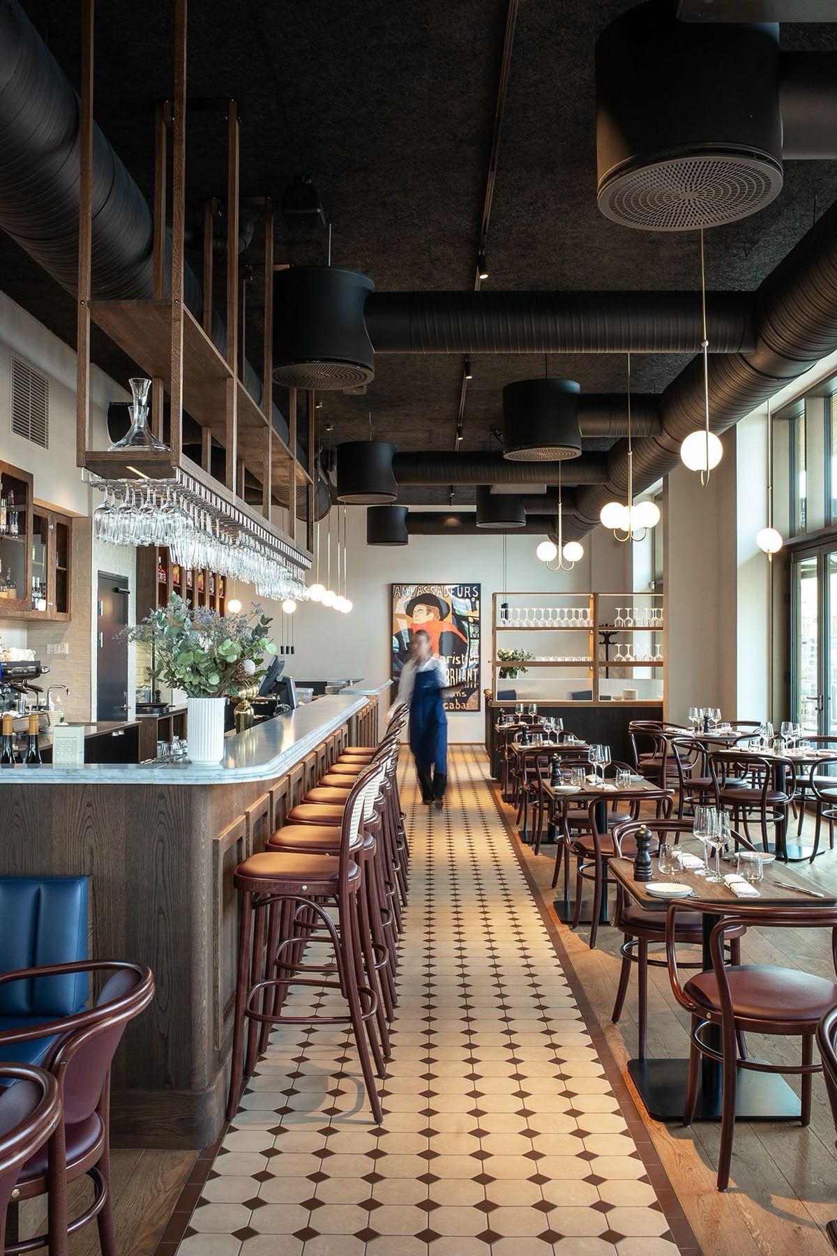 Gạch bông lát quán cafe