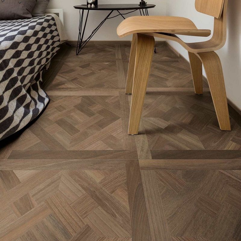 Gạch giả gỗ 80x80 lát nền phòng ngủ